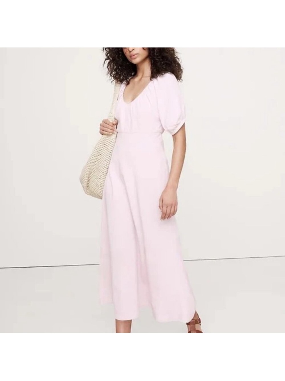 Banana Republic “Dupioni” Light Pink V neck Maxi Dress size 12